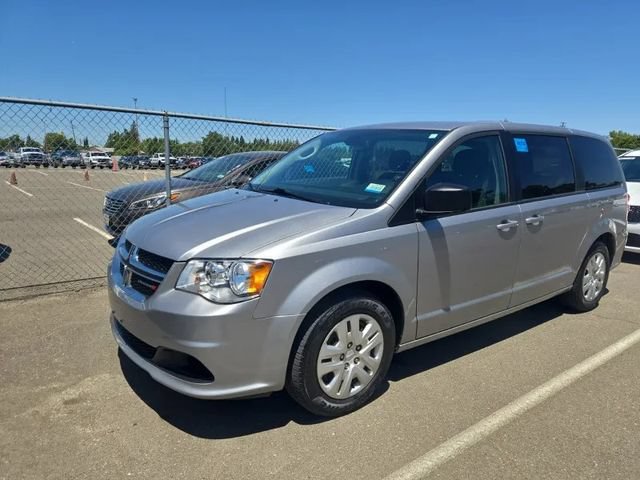 Used 2018 Dodge Grand Caravan SE w/ UConnect Hands-Free Group FWD image 6