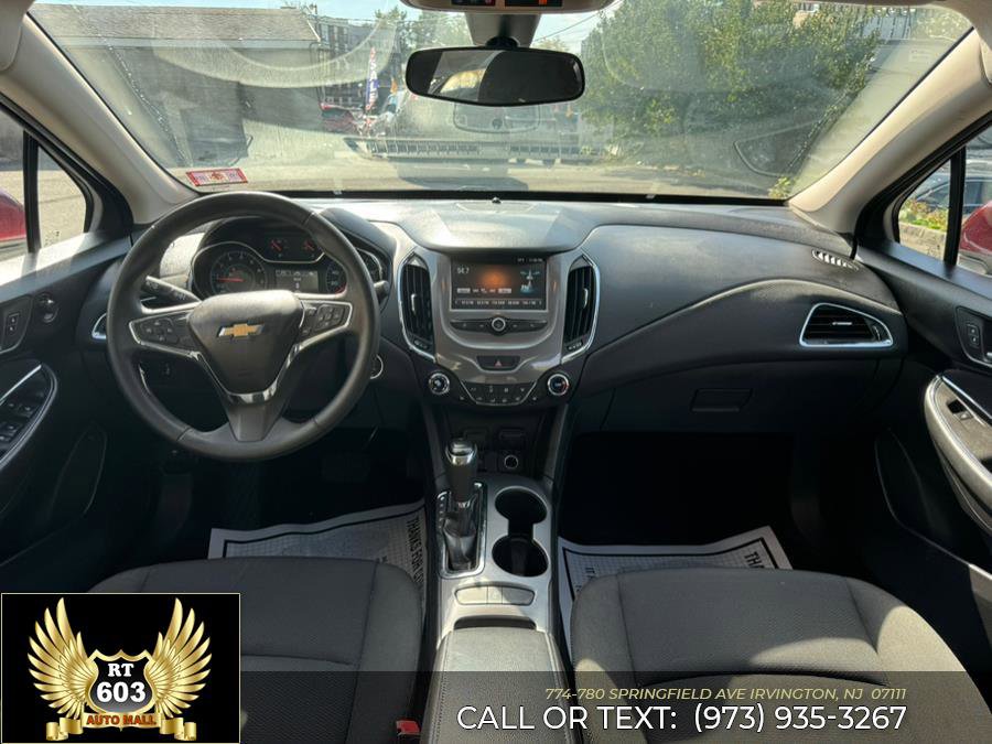 Used 2016 Chevrolet Cruze LT w/ Convenience Package image 12