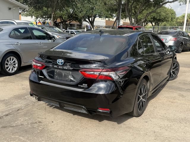 Used 2022 Toyota Camry SE FWD image 5