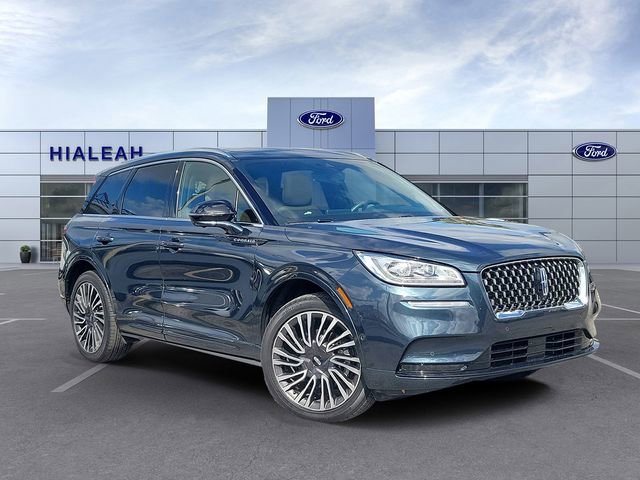 Used 2022 Lincoln Corsair Grand Touring w/ Elements Technology Bundle image 1