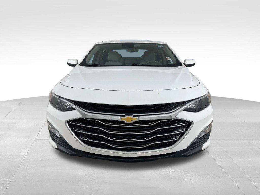 Used 2024 Chevrolet Malibu LT FWD image 2