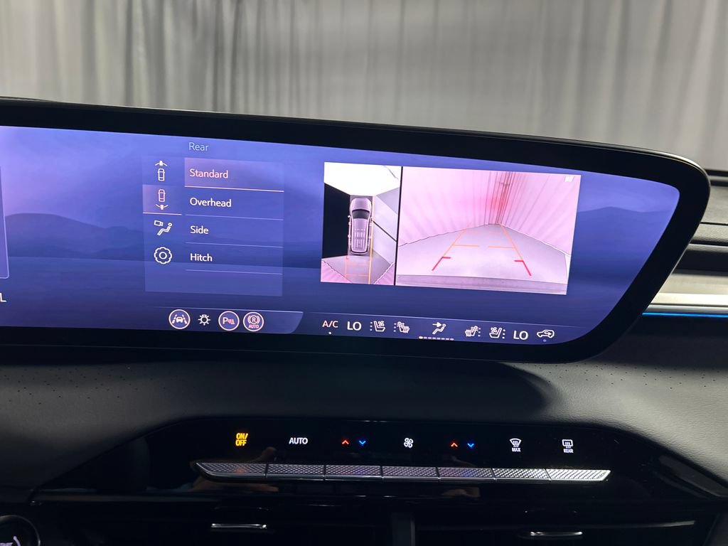 New 2027 Buick Enclave Avenir w/ LPO, Floor Liner Package FWD image 16