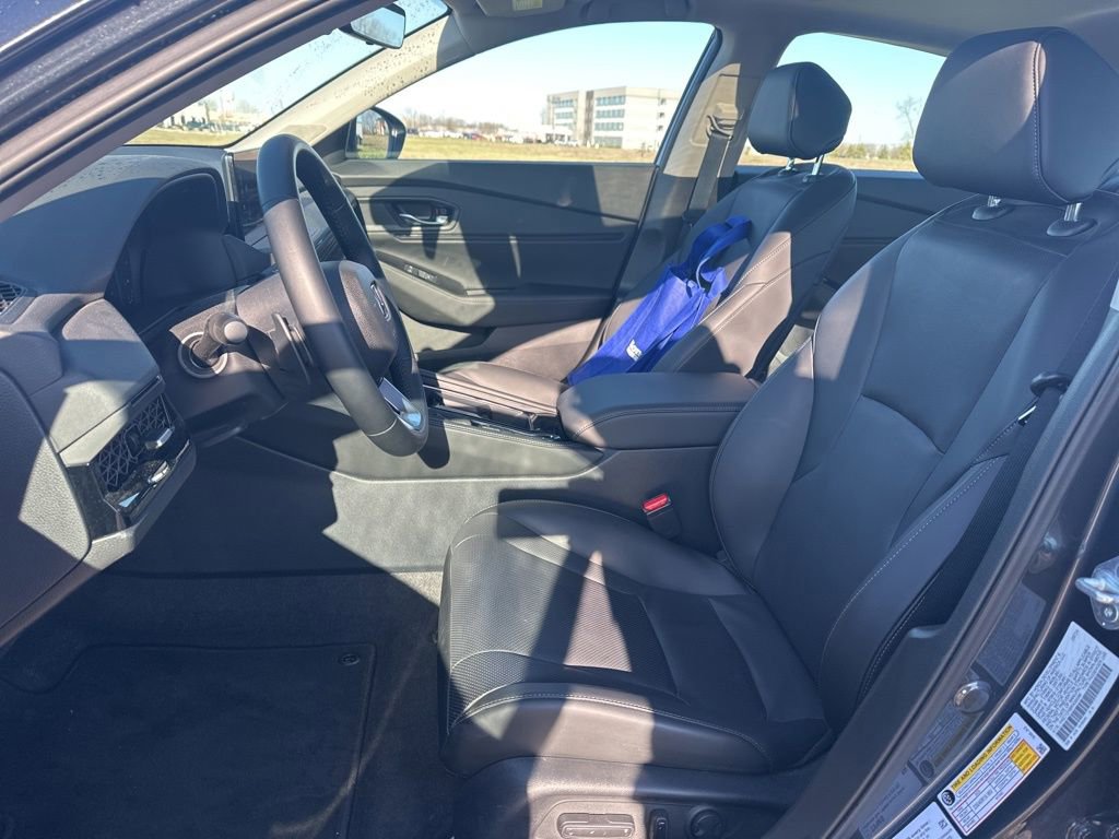 Used 2024 Honda Accord Touring image 15