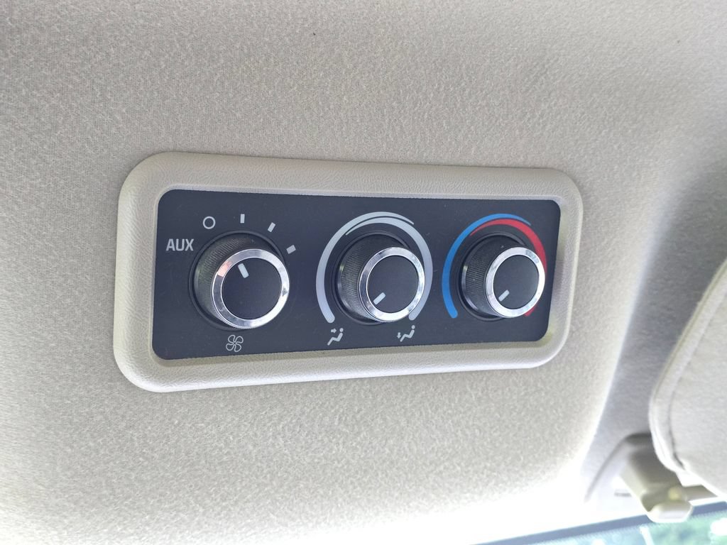 Used 2013 Chevrolet Express 2500 LT w/ LT Preferred Equipment Group RWD image 36