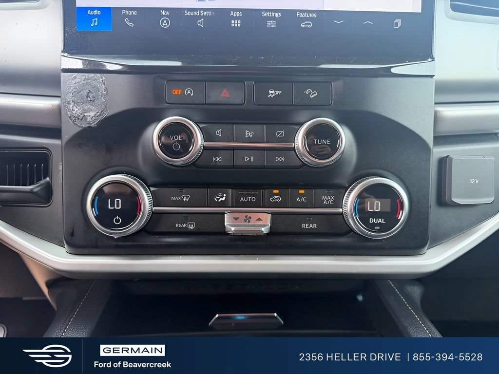 Used 2024 Ford Expedition XLT AWD/4WD image 19