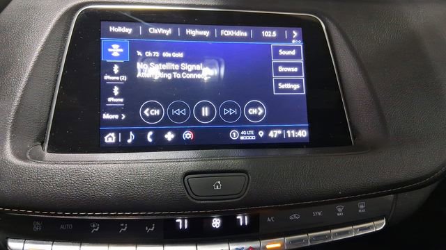 Used 2022 Cadillac XT4 Premium Luxury w/ Safety Alert Package image 26