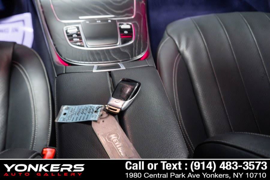 Used 2021 Mercedes-Benz E 350 4MATIC Sedan w/ Premium Package image 52