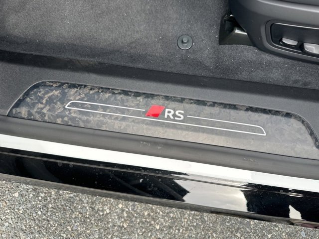 New 2025 Audi RS e-tron GT performance image 15
