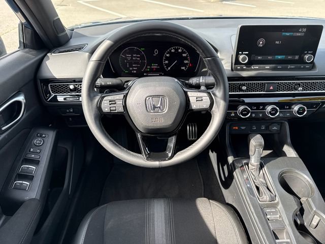 Used 2025 Honda Civic Sport image 12