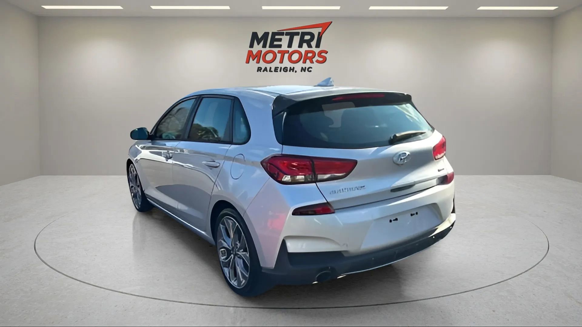 Used 2019 Hyundai Elantra GT N Line image 14