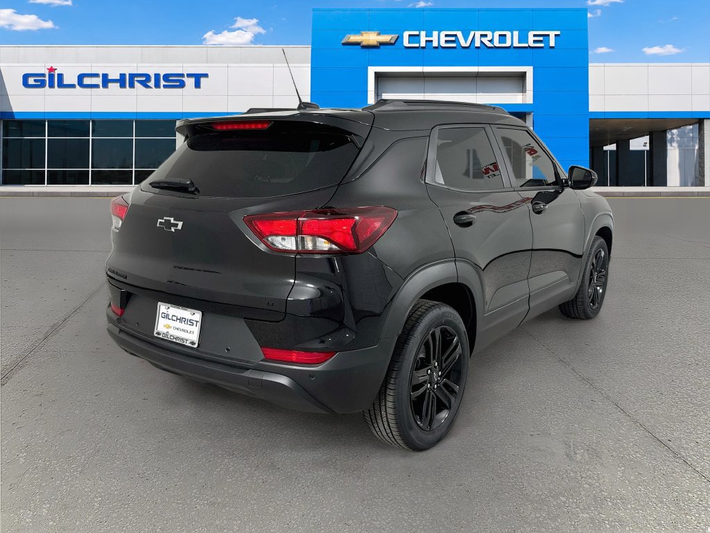 New 2026 Chevrolet TrailBlazer LT w/ Midnight Edition FWD image 8