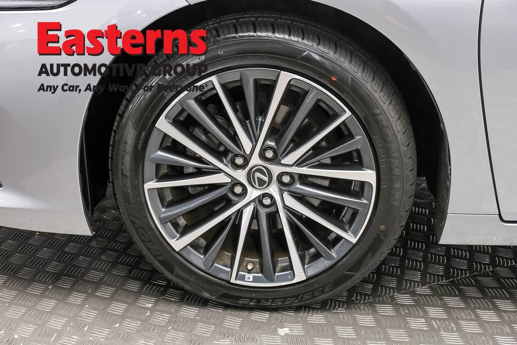 Used 2022 Lexus ES 350 w/ Premium Package FWD image 28