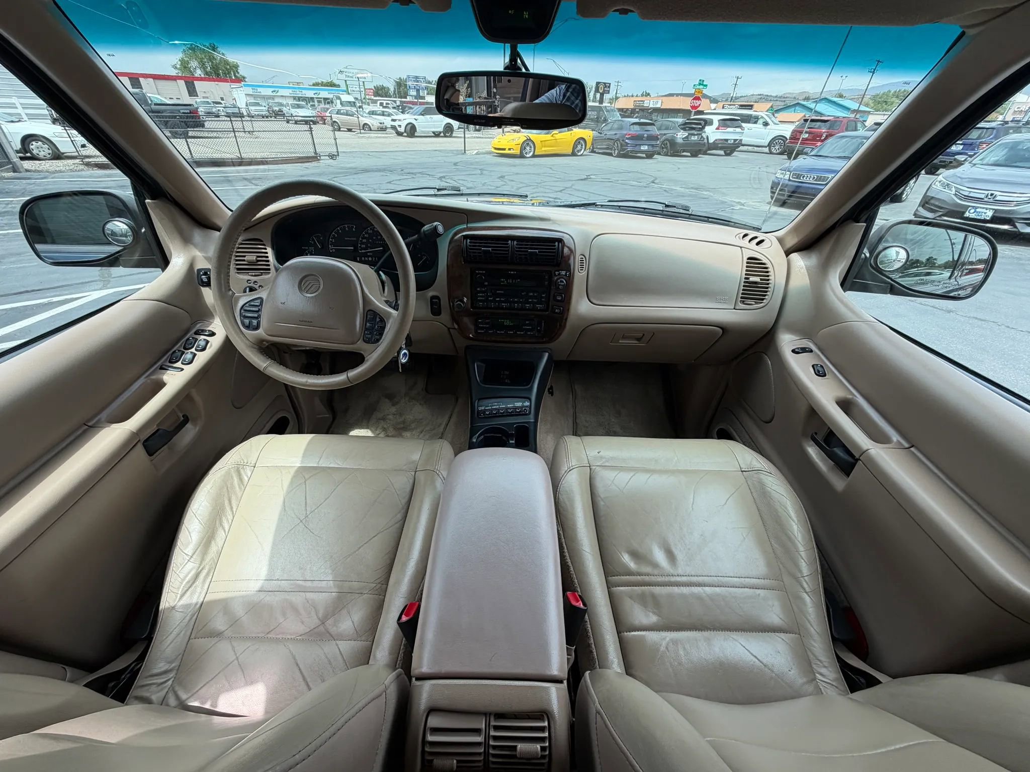 Used 2000 Mercury Mountaineer 2WD V8 image 22