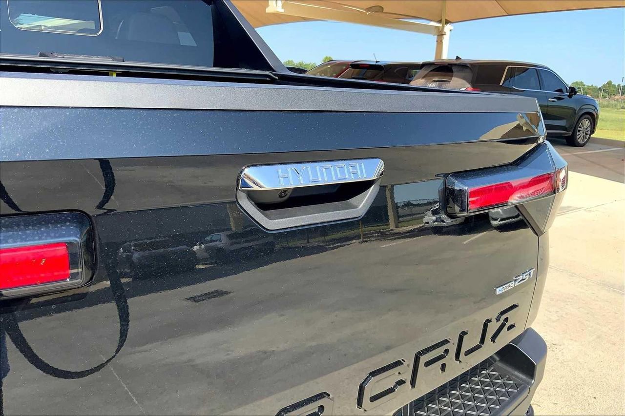 New 2026 Hyundai Santa Cruz Limited image 15