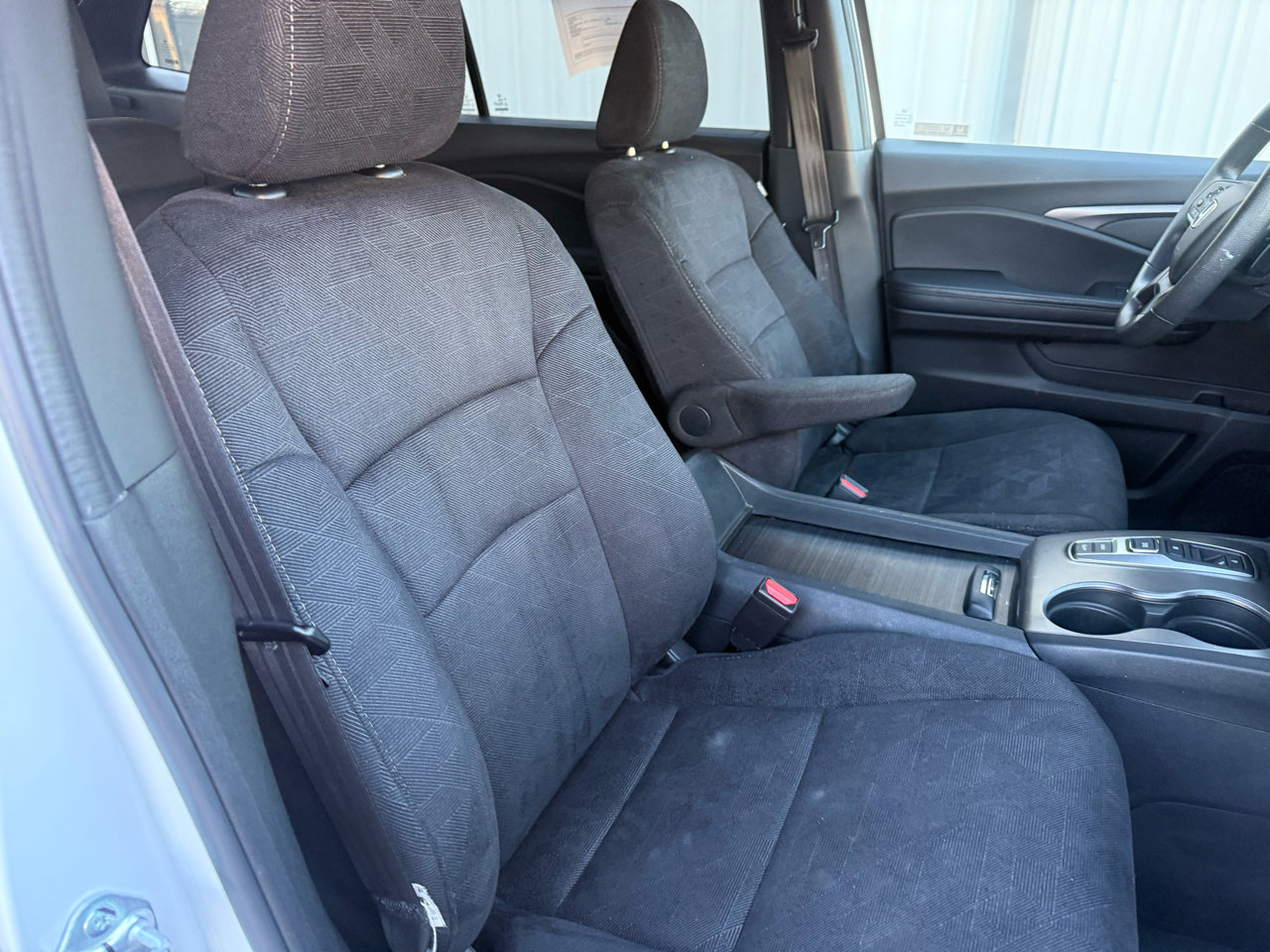 Used 2022 Honda Pilot Sport image 26