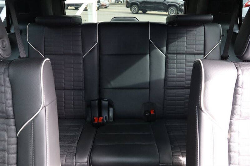 Used 2026 Cadillac Escalade V w/ LPO, ONYX Package AWD/4WD image 26