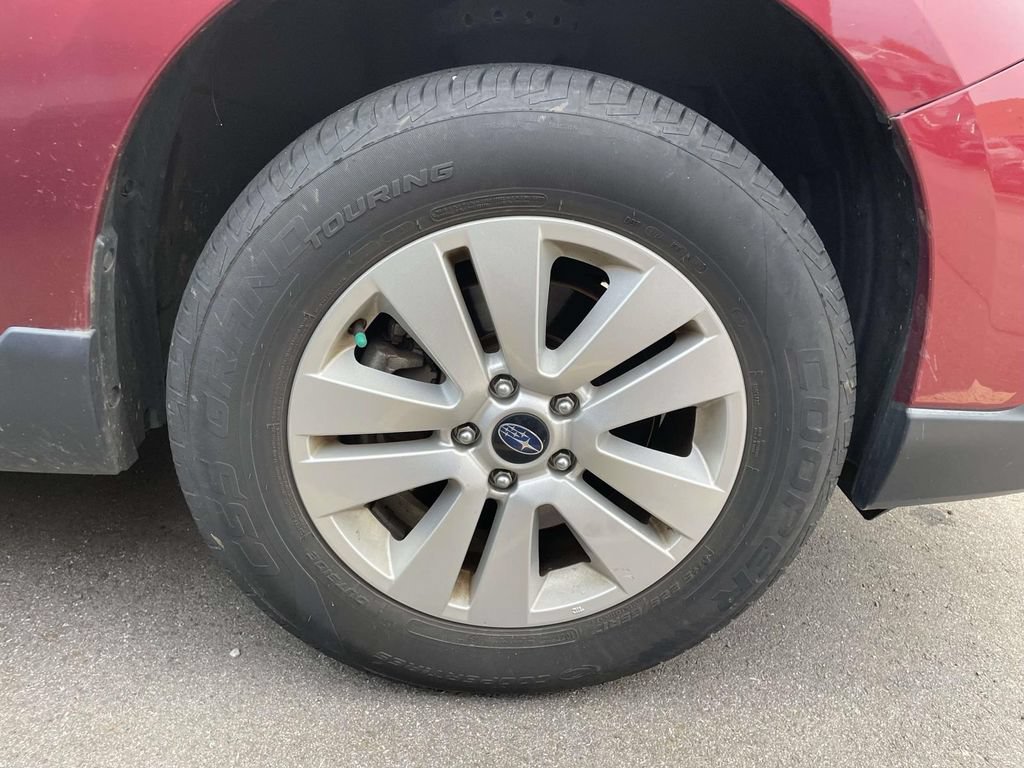 Used 2019 Subaru Outback 2.5i AWD/4WD image 5