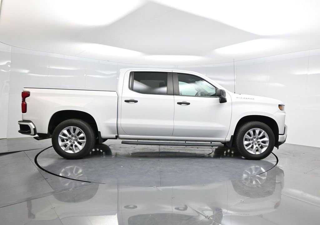 Used 2022 Chevrolet Silverado 1500 Custom image 32
