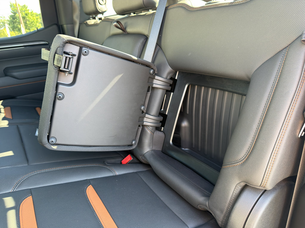 Used 2025 GMC Sierra 1500 AT4 AWD/4WD image 30