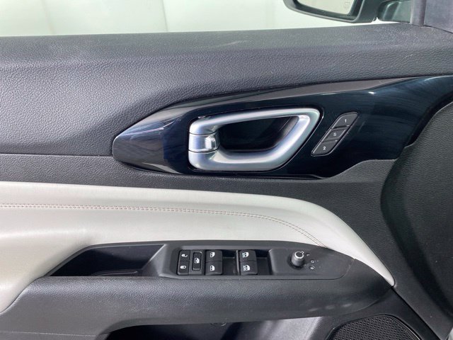 Used 2023 Jeep Compass Limited w/ Elite Group AWD/4WD image 27