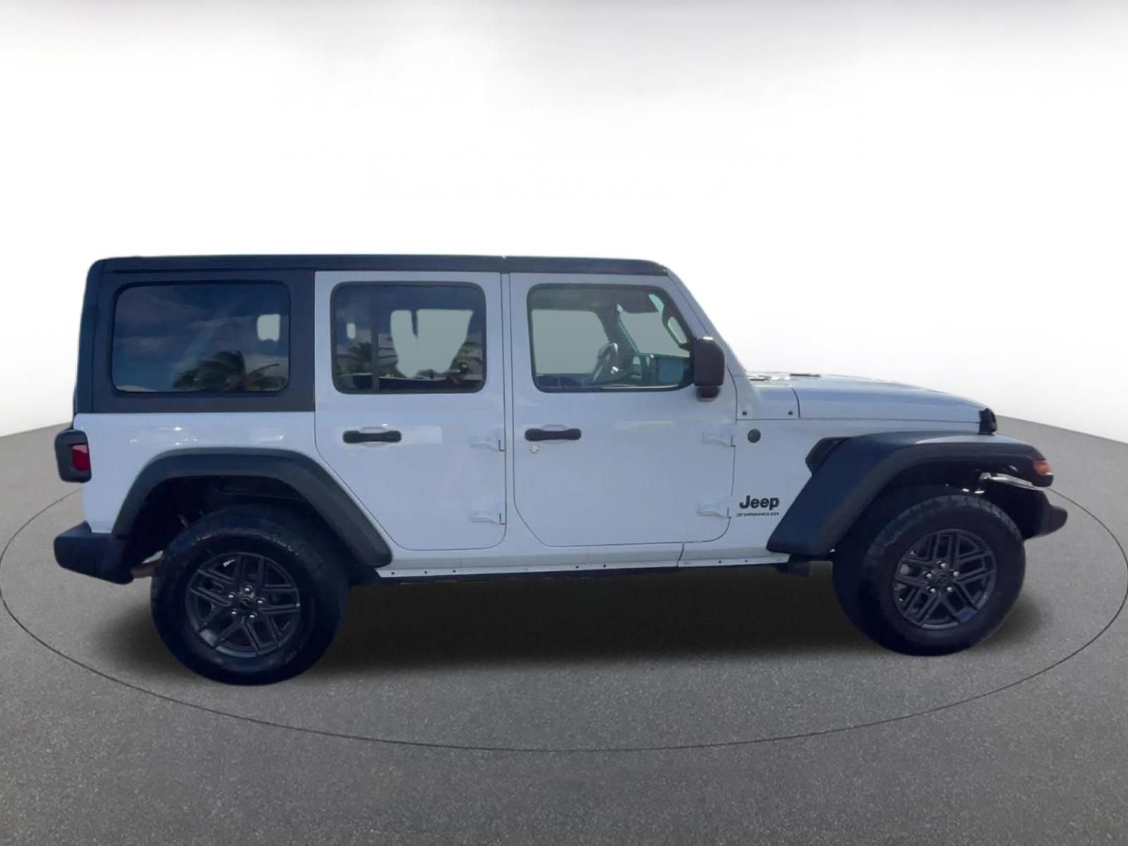 Used 2025 Jeep Wrangler Unlimited Sport AWD/4WD image 16