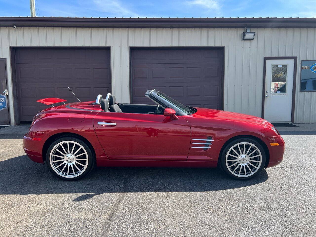 Used 2007 Chrysler Crossfire Convertible w/ Special Edition Group RWD image 79