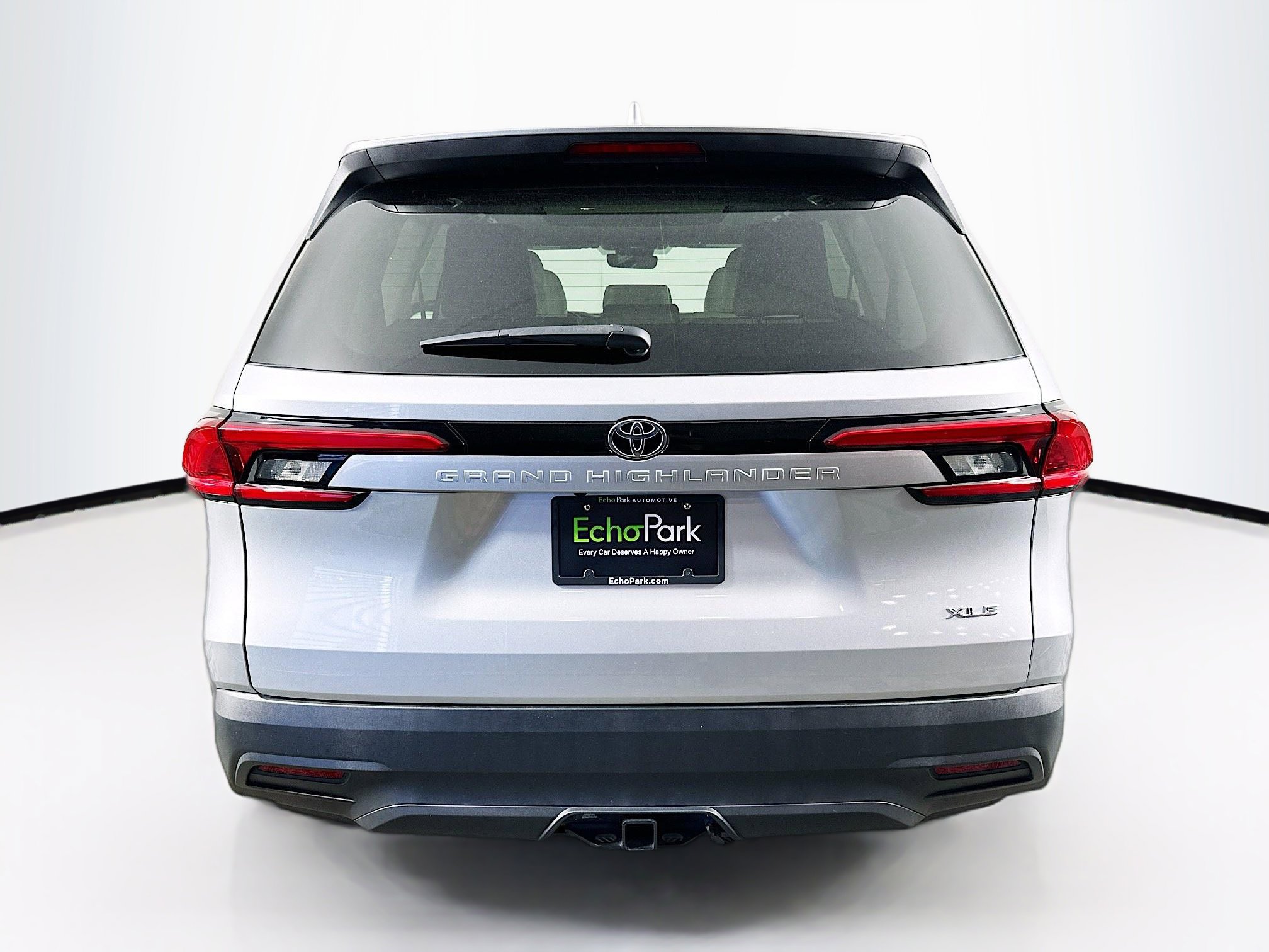 Used 2024 Toyota Grand Highlander XLE image 7