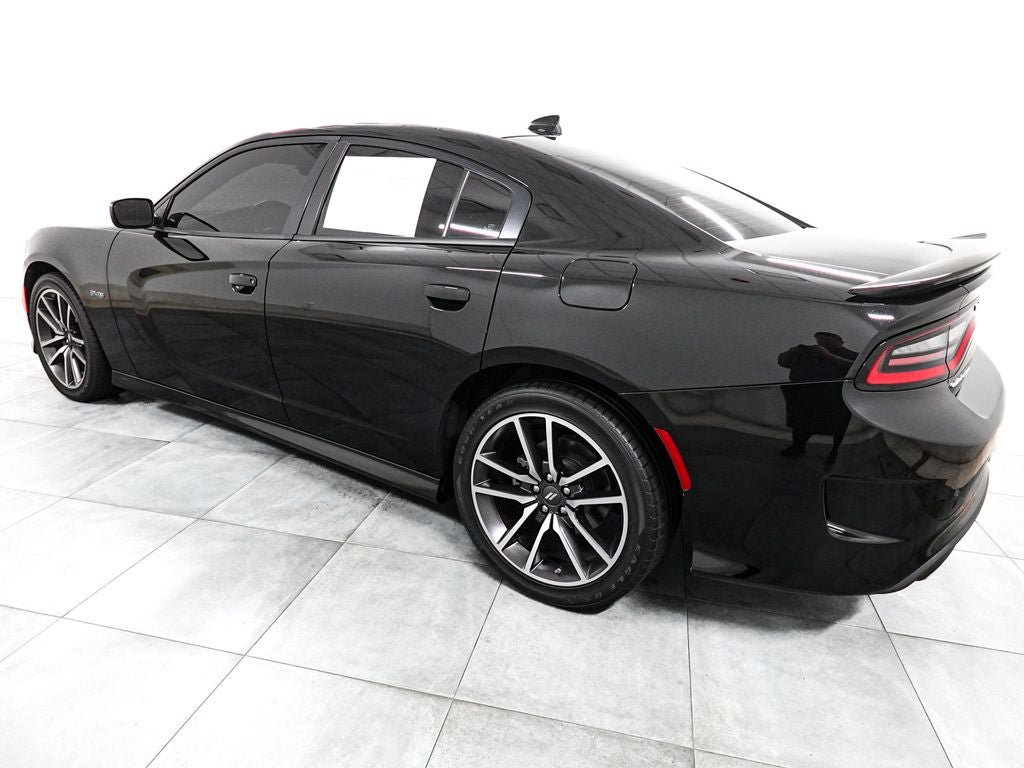 Used 2023 Dodge Charger R/T w/ Technology Group RWD image 5