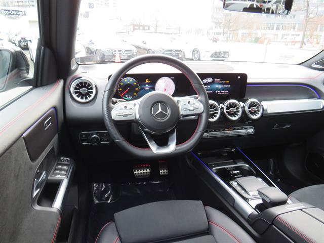 Used 2022 Mercedes-Benz EQB 350 4MATIC image 9