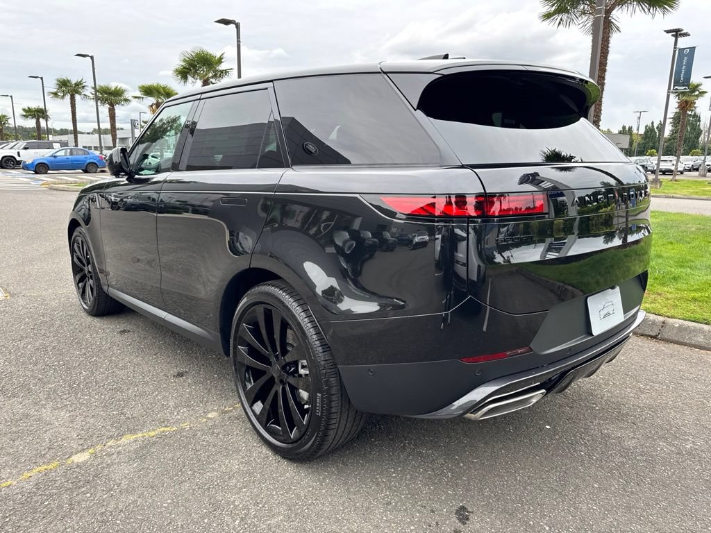 New 2026 Land Rover Range Rover Sport SE AWD/4WD image 3