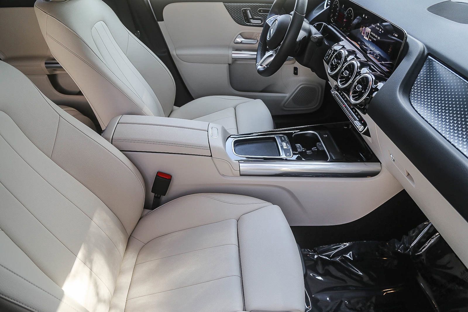 Certified 2026 Mercedes-Benz GLA 250 image 14