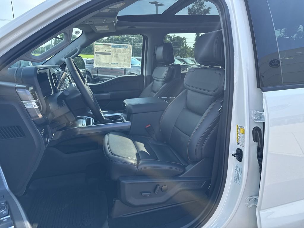 New 2025 Ford F250 Lariat w/ Lariat Ultimate Package image 11