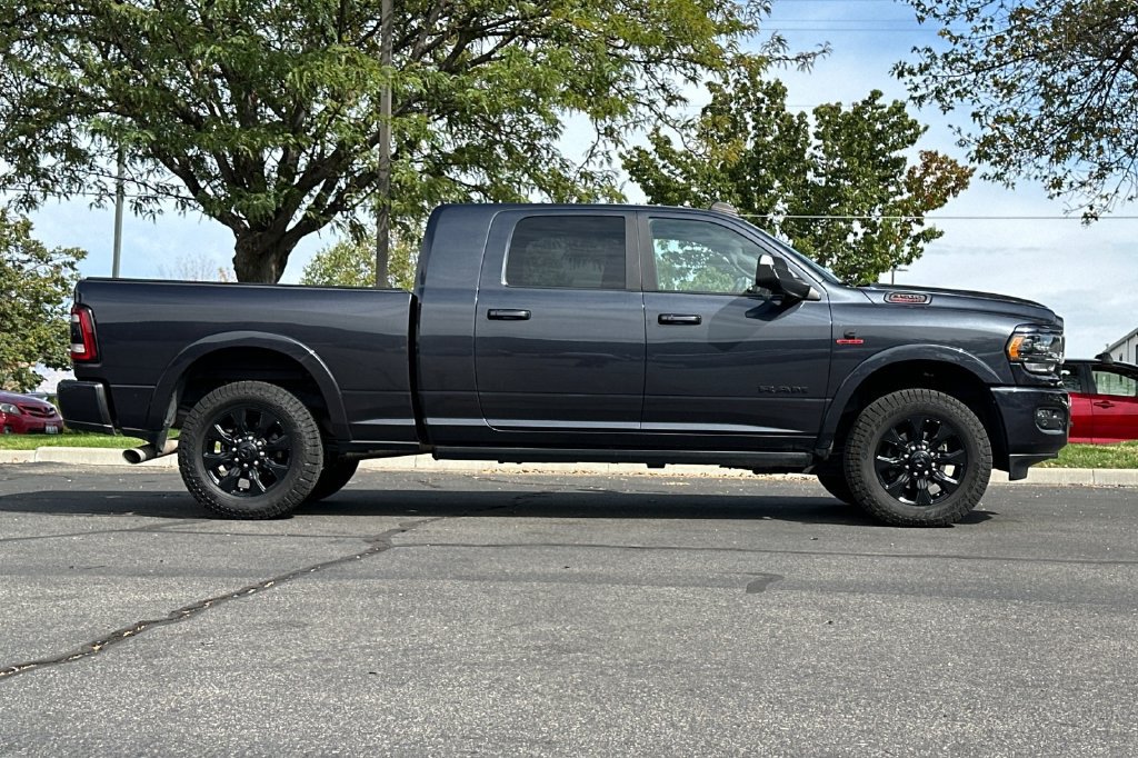 Used 2021 RAM 3500 Limited AWD/4WD image 3