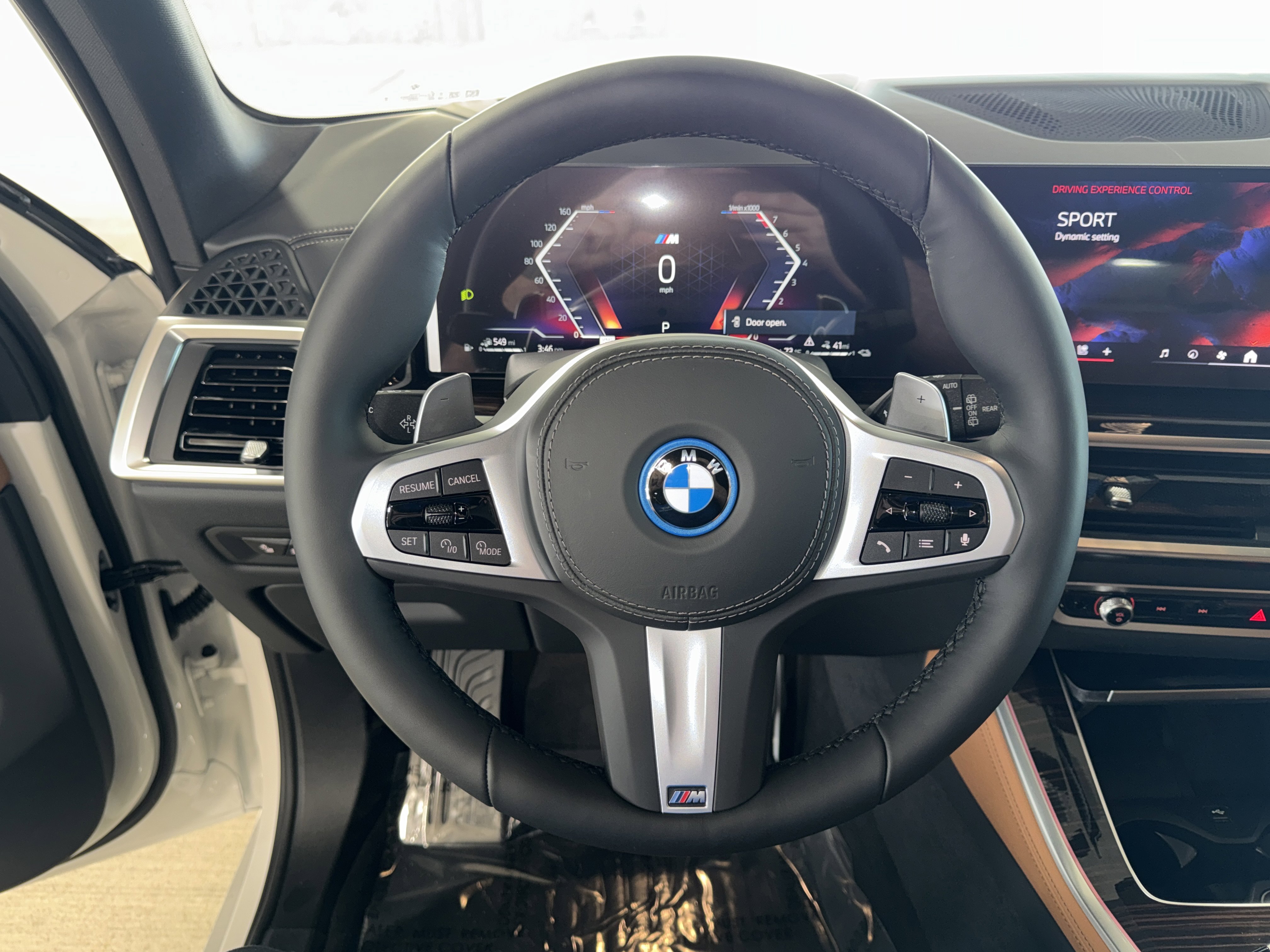 New 2026 BMW X5 xDrive50e w/ M Sport Package AWD/4WD image 16