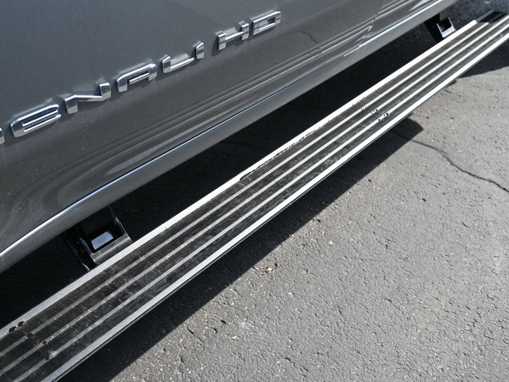 New 2026 GMC Sierra 3500 Denali Ultimate AWD/4WD image 15