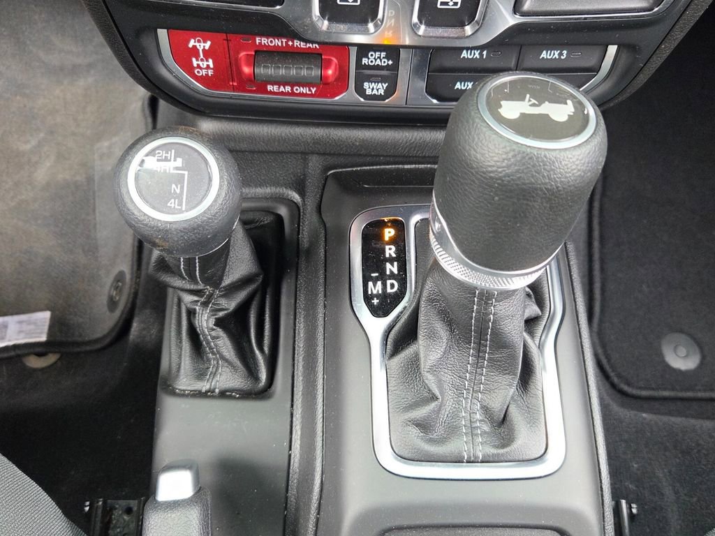 Used 2024 Jeep Wrangler Rubicon image 19