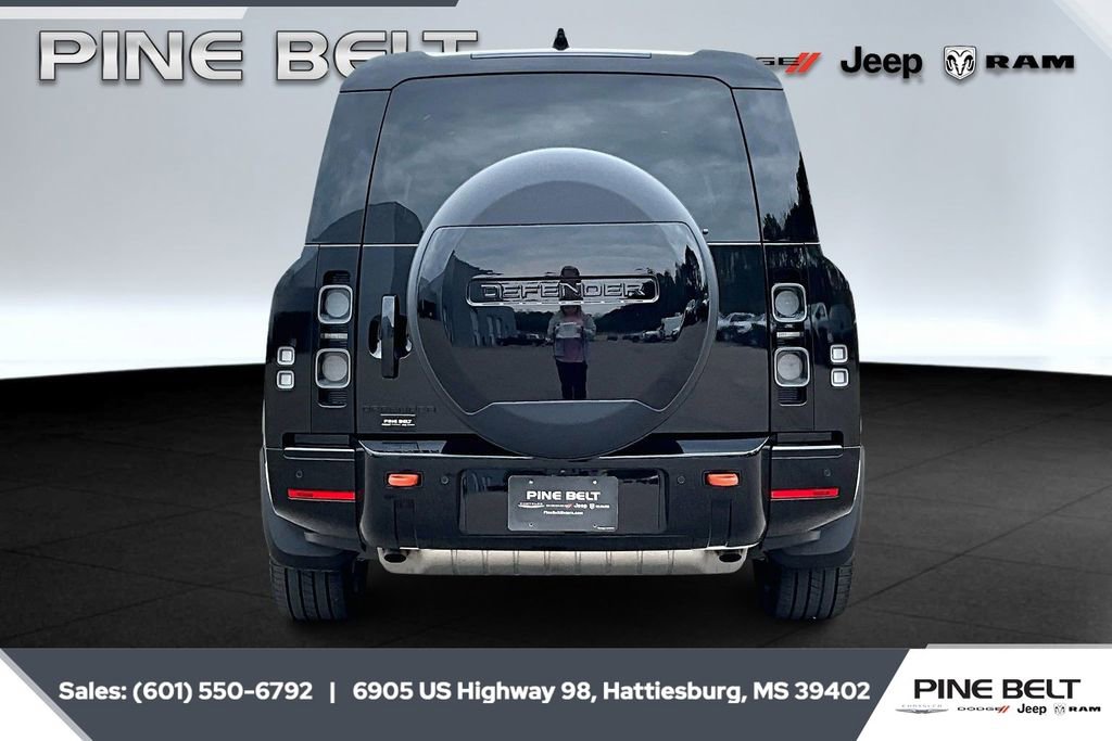 Used 2024 Land Rover Defender 130 X image 4