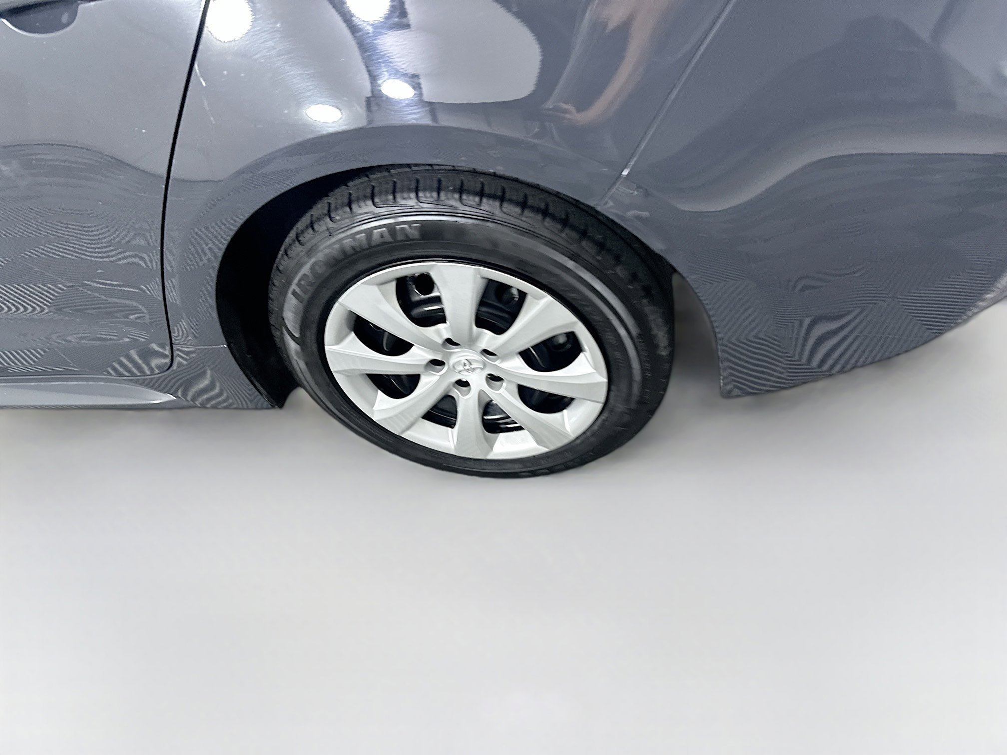 Used 2024 Toyota Corolla LE FWD image 11
