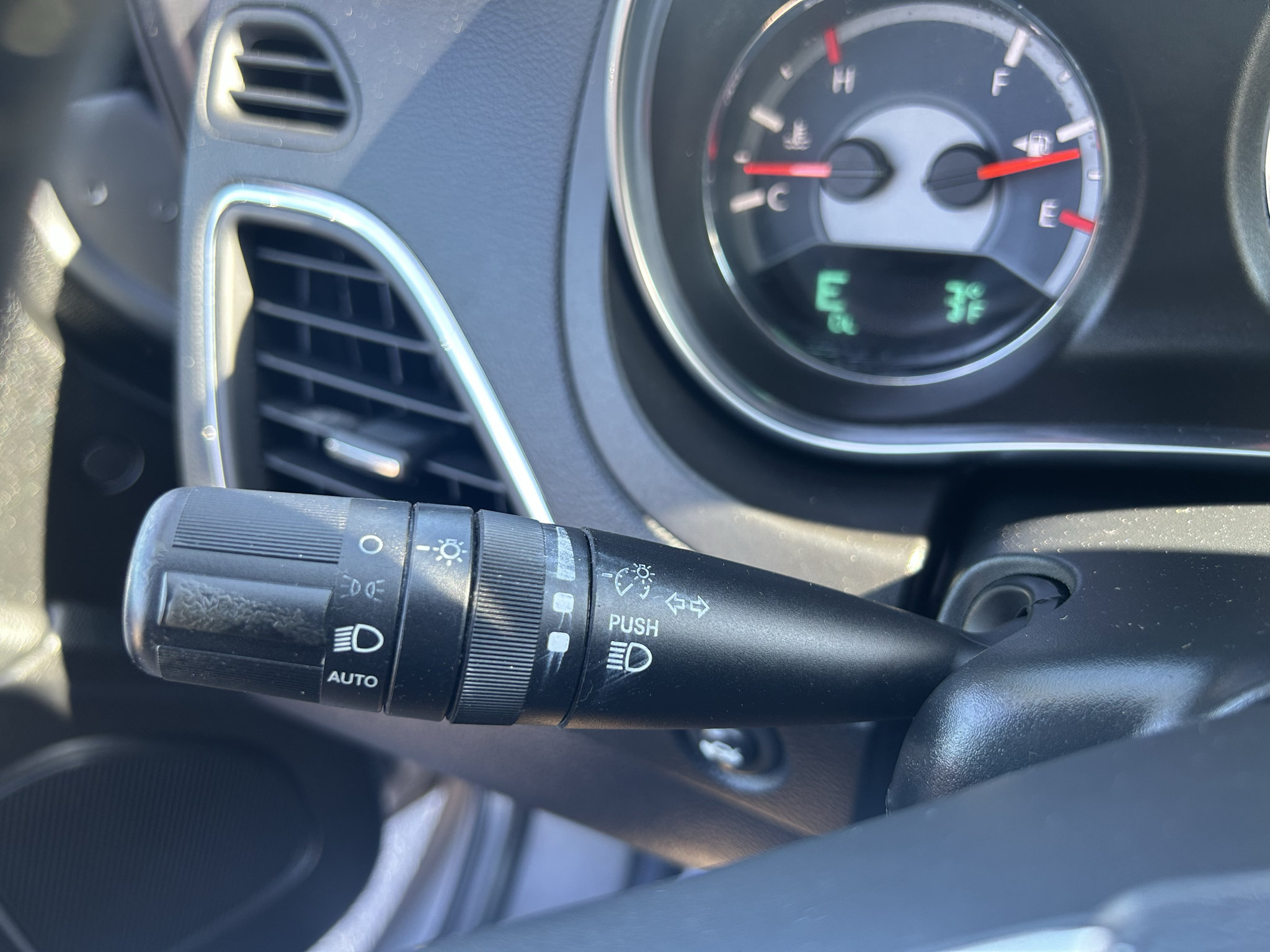 Used 2014 Chrysler 200 Touring w/ Cold Weather Group FWD image 20