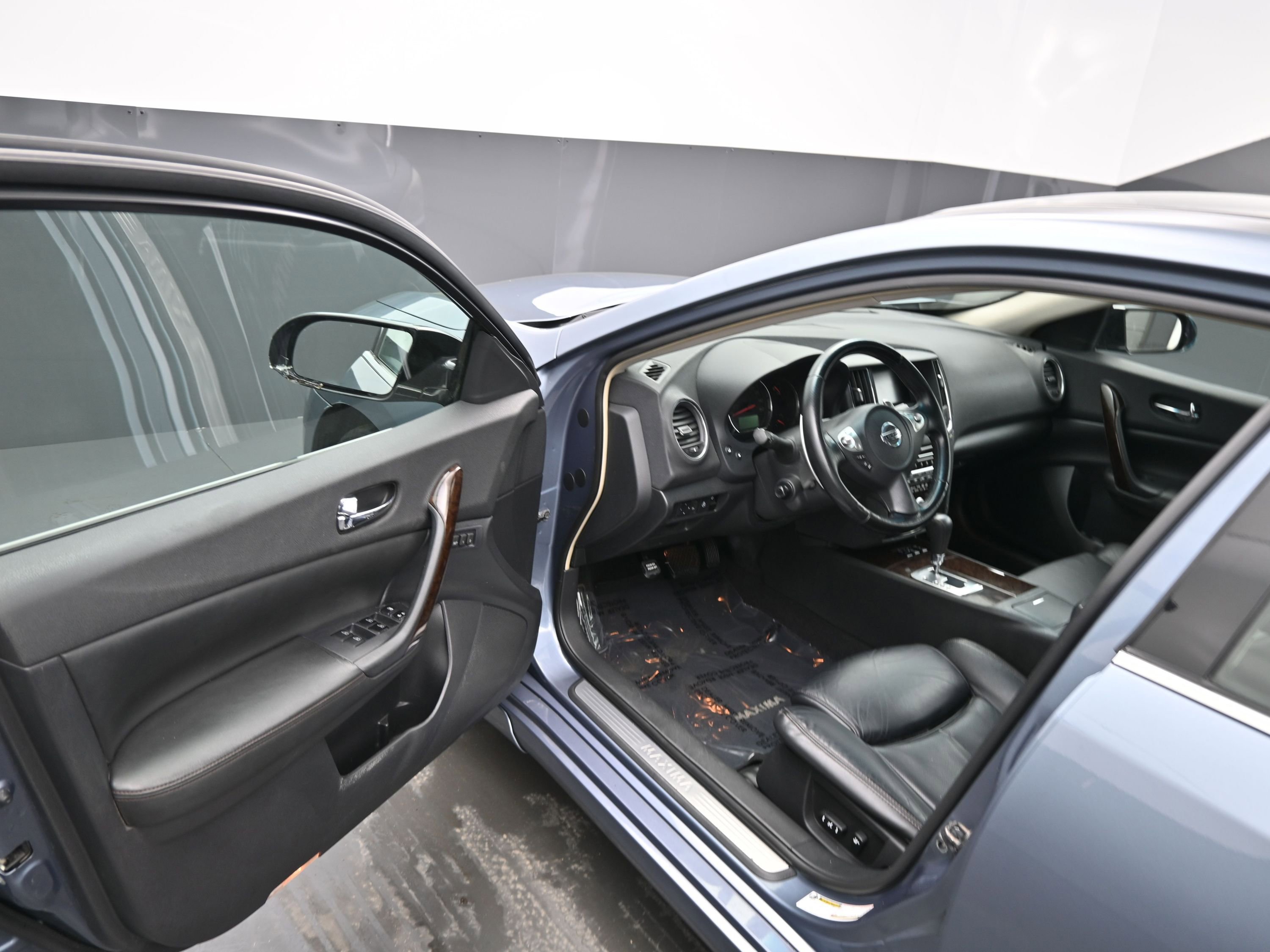 Used 2010 Nissan Maxima 3.5 SV w/ Premium Pkg image 16