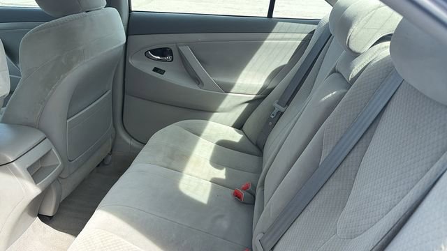 Used 2007 Toyota Camry LE image 21