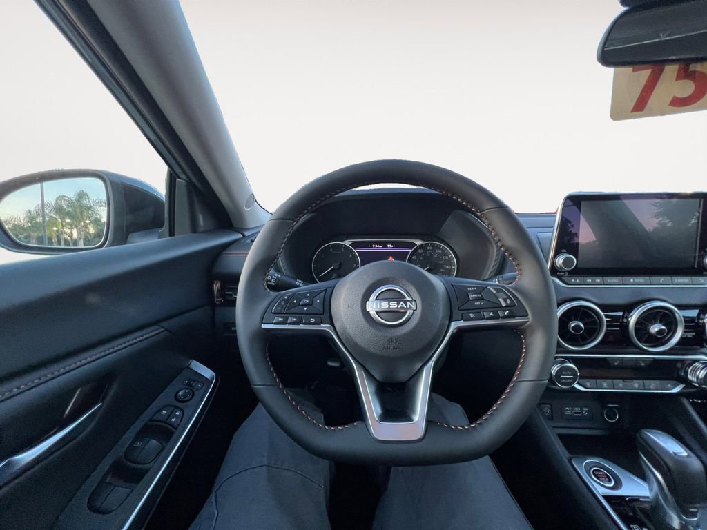 Certified 2025 Nissan Sentra SR image 19