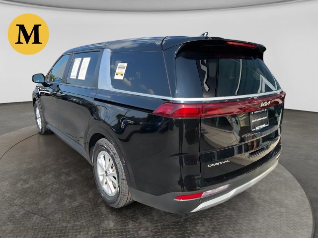 Certified 2024 Kia Carnival LX FWD image 5