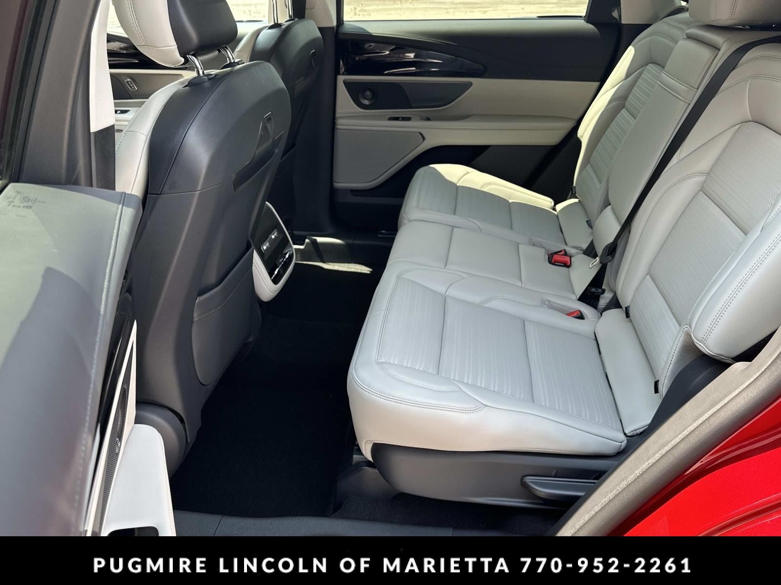 New 2026 Lincoln Nautilus Reserve AWD/4WD image 21