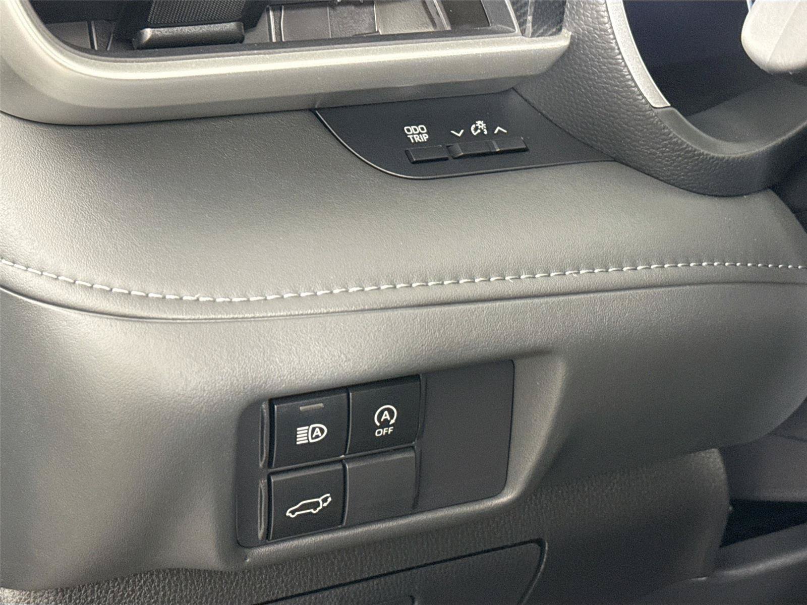 Certified 2025 Toyota Highlander XSE AWD/4WD image 16