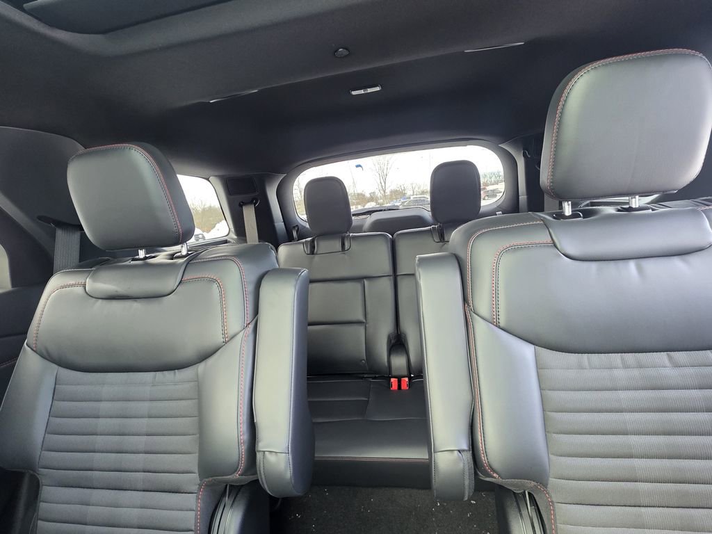 New 2026 Ford Explorer ST-Line w/ ST-Line Street Pack AWD/4WD image 24