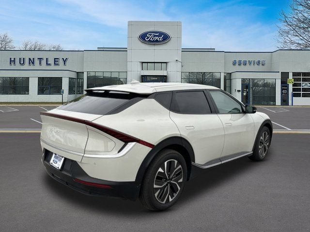 Used 2024 Kia EV6 Light AWD/4WD image 5