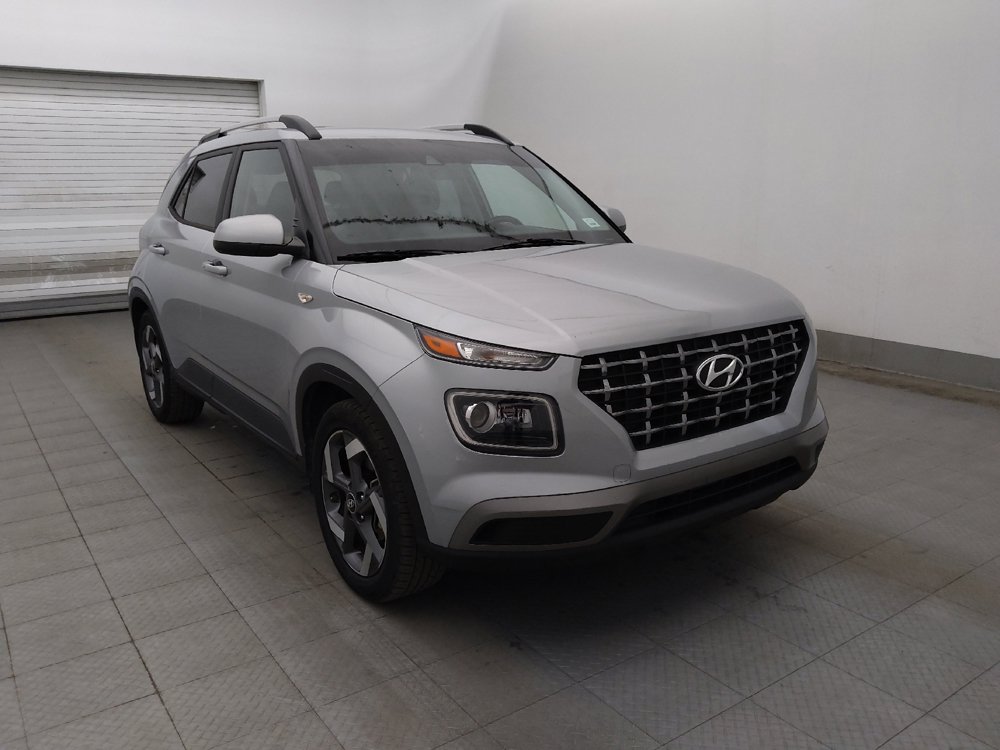 Used 2021 Hyundai Venue SEL w/ Premium Package FWD image 13