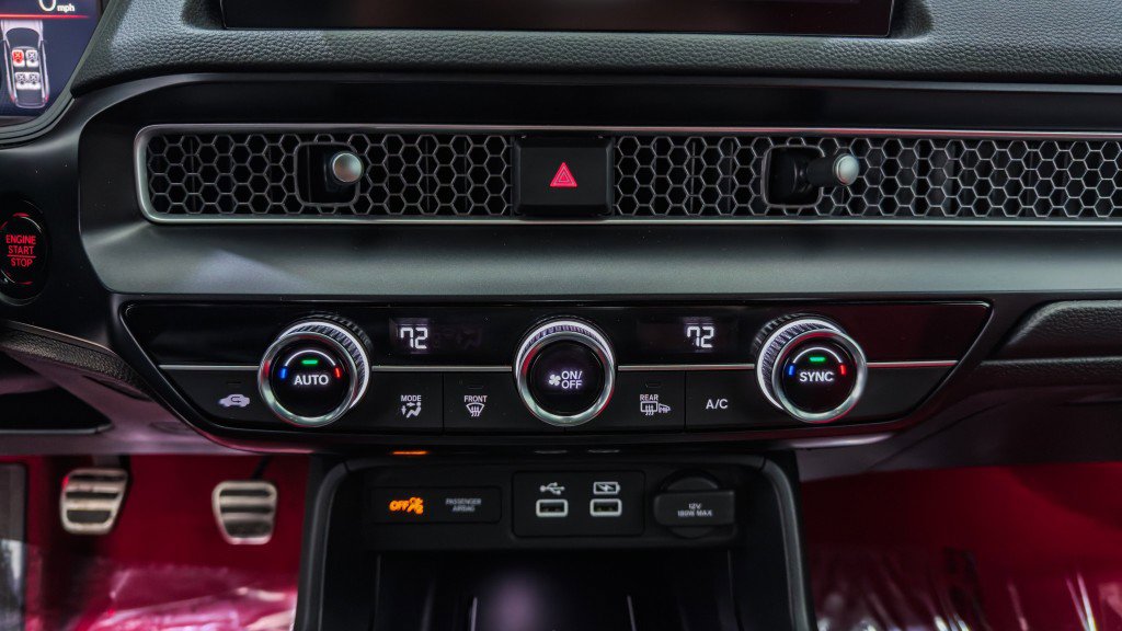 Used 2025 Honda Civic Type R image 32