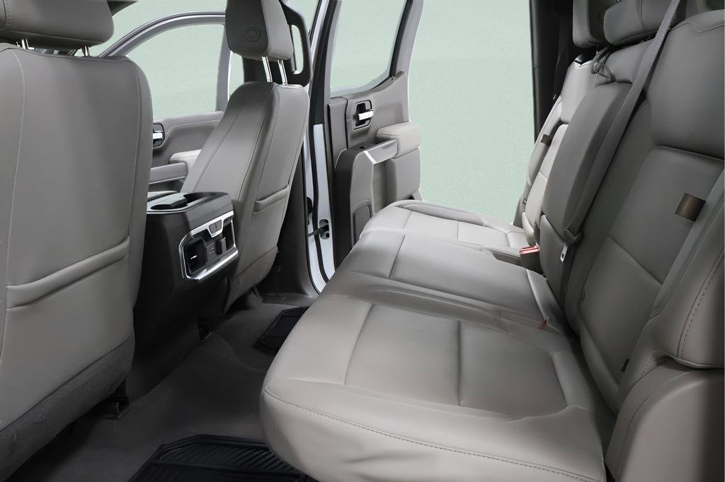 Used 2019 Chevrolet Silverado 1500 LTZ w/ LTZ Convenience Package image 28